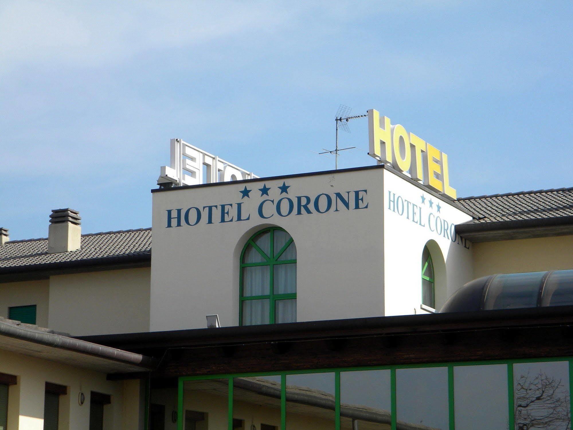 Hotel Corone Caerano Di San Marco Exteriér fotografie